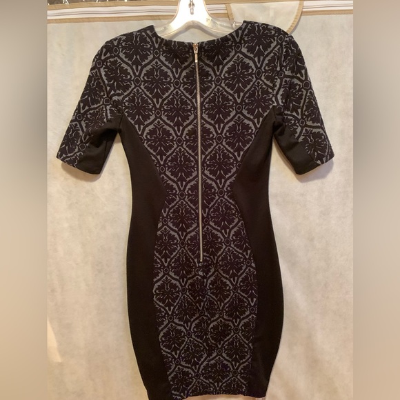 Bisou bisou fitted medium length dress. Perfect used condition. - Picture 2 of 3